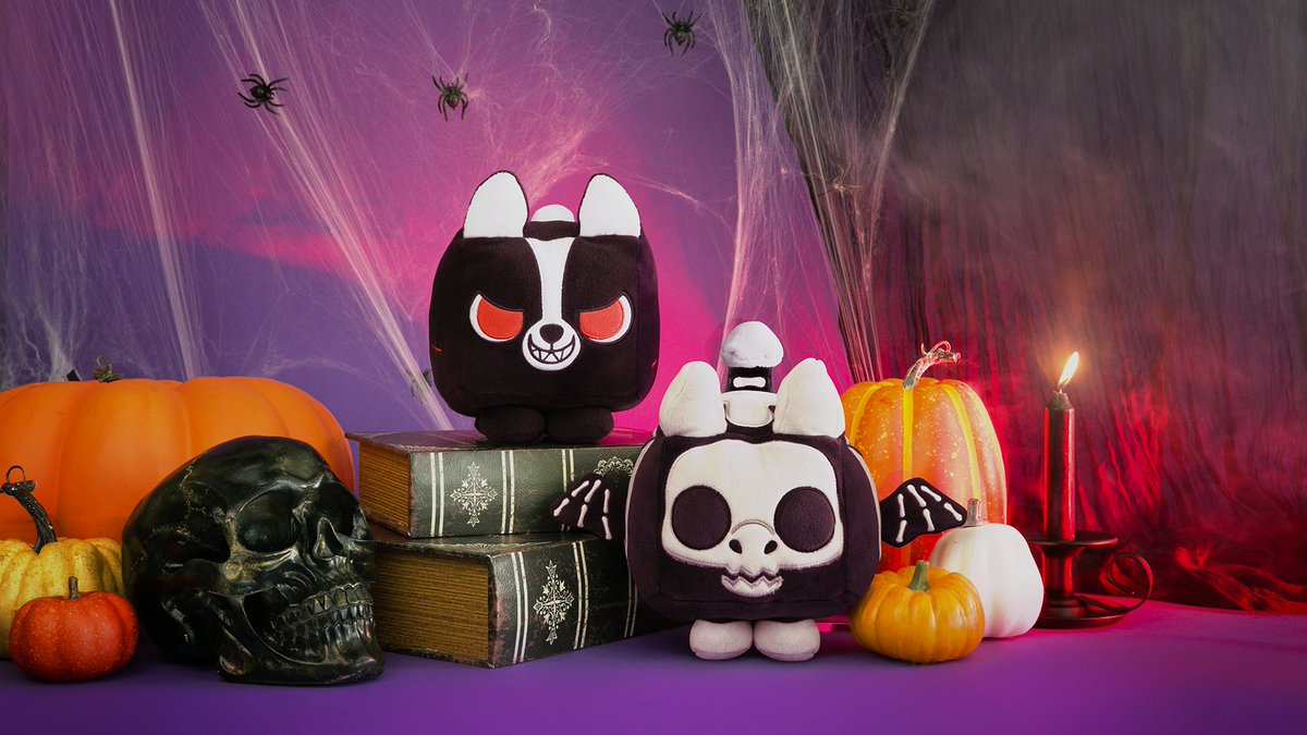 👻 Spooky Season is here.. 🎃

October 20th. 11am CDT. ⏰
shop.biggames.io/drop

Retweet + Tag a friend for a chance to win one🤞