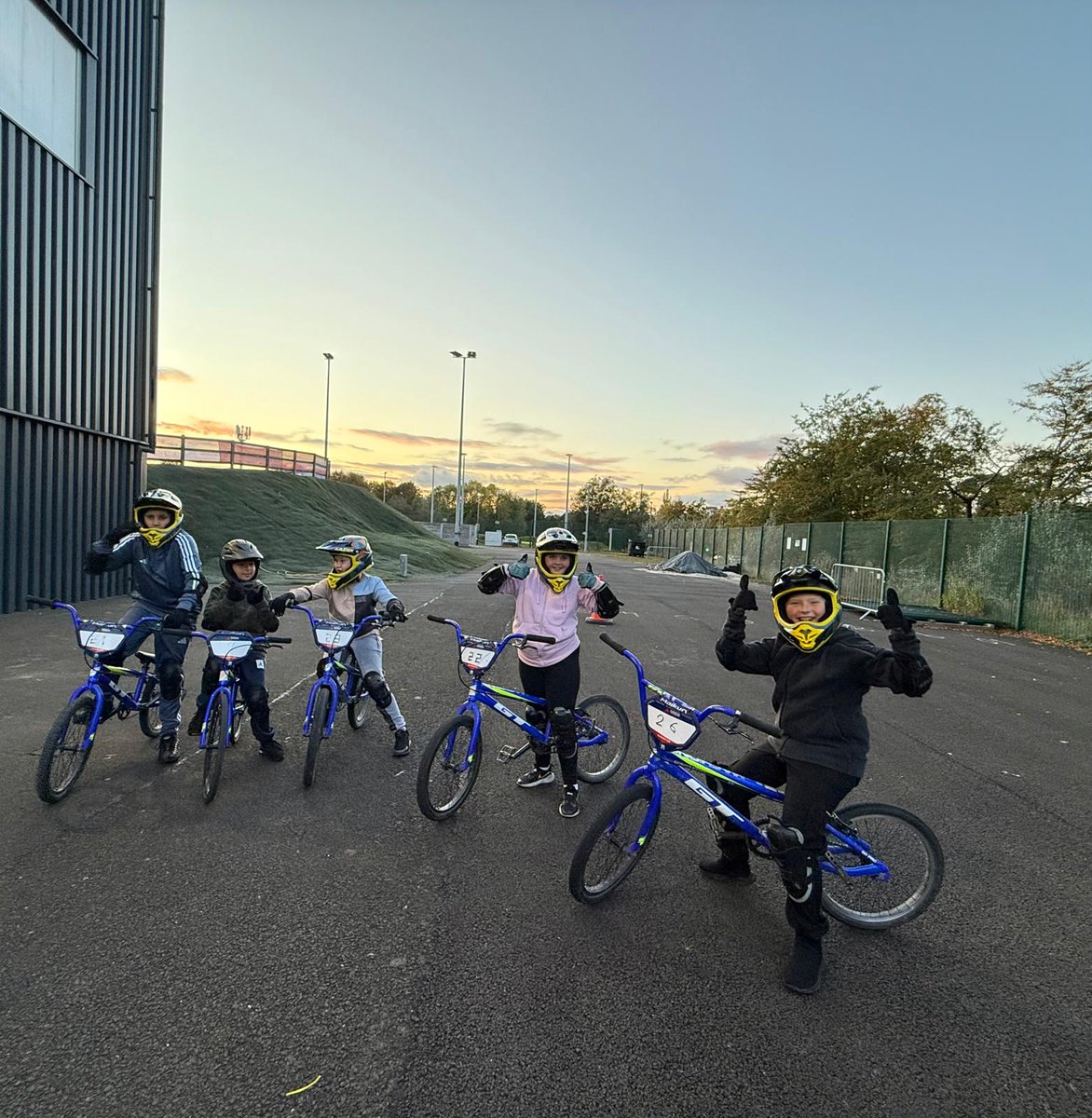 With 3 successful freestyle sessions under their belt, it was great to see the kids from <a href="/ClydePrimary/">Clyde Primary</a> along at the track tonight! 

So much fun working with these kids and we can't wait to continue delivering our Rock Up and Ride programme with them!

#MPCommunity