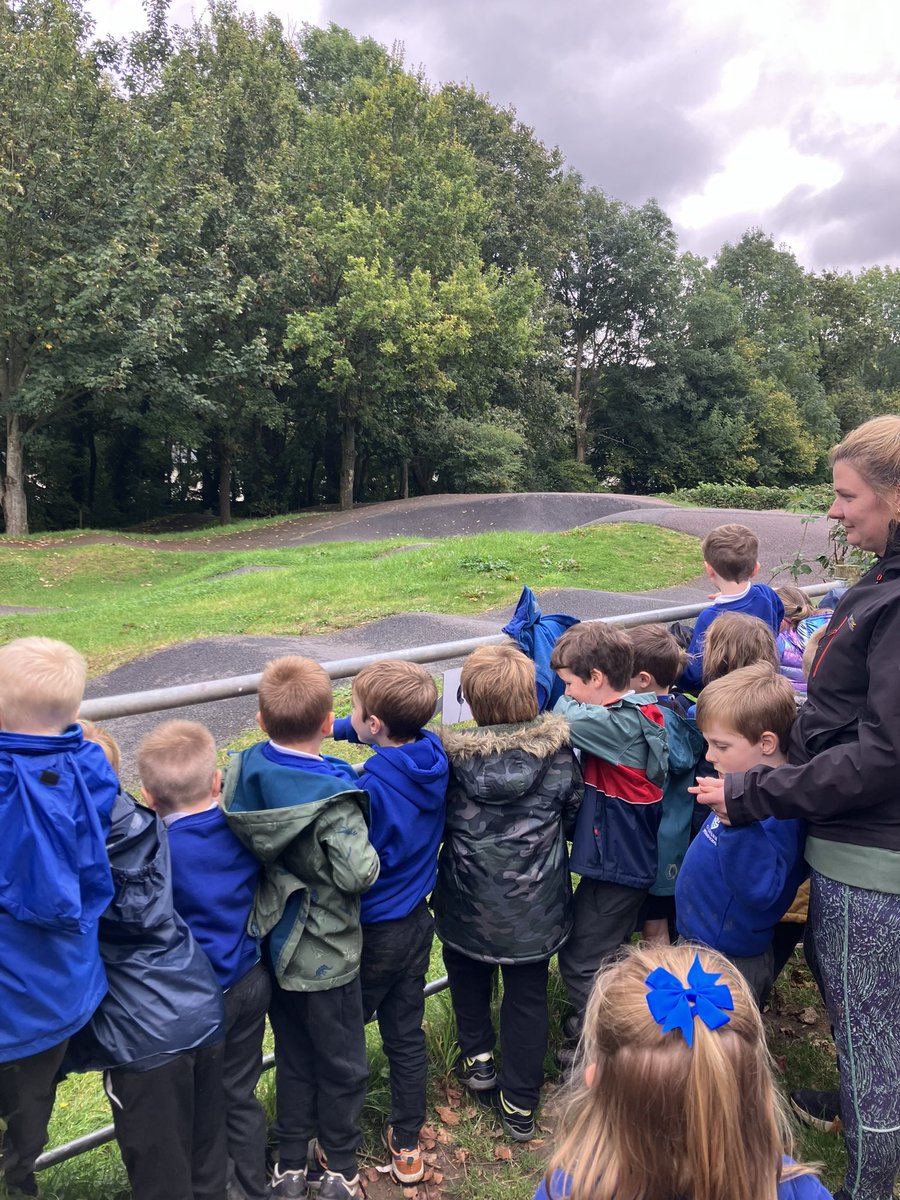 What is in our local community? #GilwernYear1 have been exploring the village community that we are all a part of <a href="/GilwernRoots/">Gilwern Roots</a> <a href="/MonmouthshireCC/">Monmouthshire / Sir Fynwy</a>  #Hum #LI
