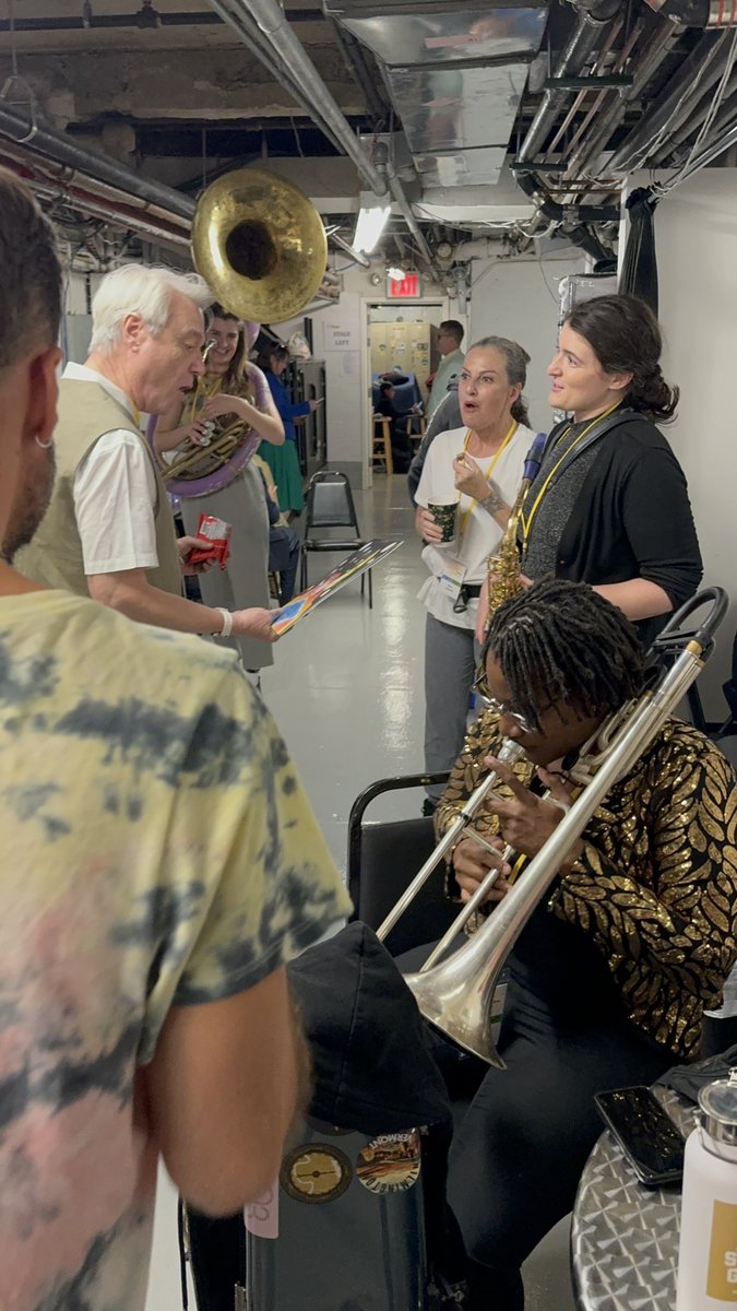 Fiona Bloom (@fionabloom) on Twitter photo Looks like David Byrne got his hands on some vinyl before anywhere else! <a href="/brassqueensnyc/">Brass Queens</a> 'Hot Tub Sessions Vol. I' is out Oct 18th. Looks like David Byrne got his hands on some vinyl before anywhere else! <a href="/brassqueensnyc/">Brass Queens</a> 'Hot Tub Sessions Vol. I' is out Oct 18th.