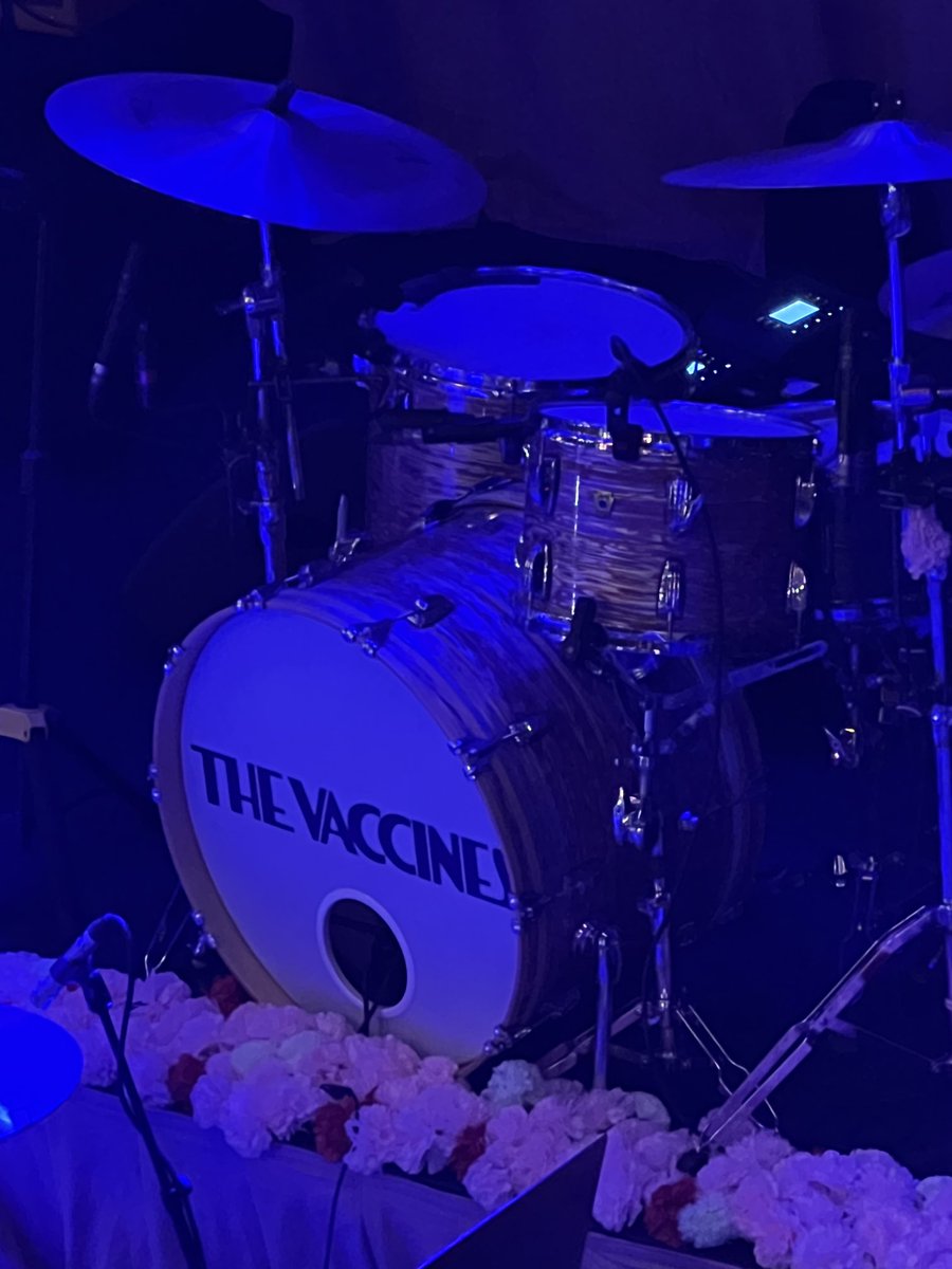 surfbga's tweet photo. ⁦@thevaccines⁩ https://t.co/2NAxRjNKZm