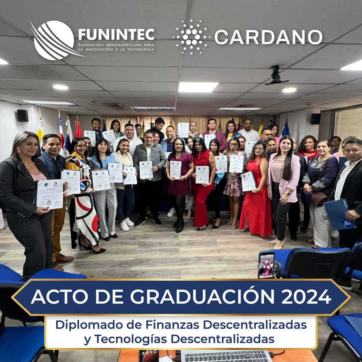 Funintecvzla's tweet photo. 🇻🇪🎓 Felicitamos a nuestros participantes a los diplomados de Finanzas Descentralizadas y Tecnologías Descentralizadas que exitosamente lograron su graduación. Avalado con la Universidad Latinoamericana y del Caribe.
#Funintec #Cardano https://t.co/3cbpbne0va