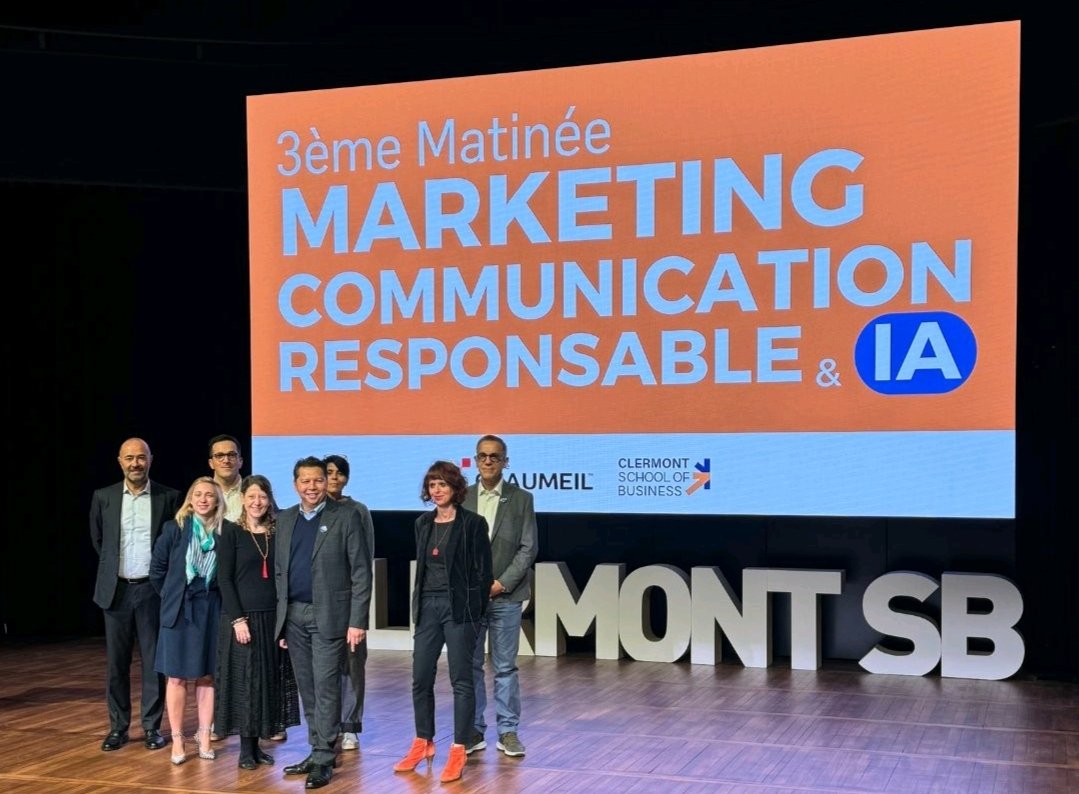 AuvergneMarque's tweet image. C&apos;était ce matin ! 🚀 Un bel évènement pour échanger #marketing #comresponsable #RSE avec un volet #IA organisé par @clermont_sb &amp;amp; @Chaumeil ! De vrais enjeux du quotidien pour nos entreprises et nos territoires ! 🍃✨️ #auvergne #avenir #tech #communication