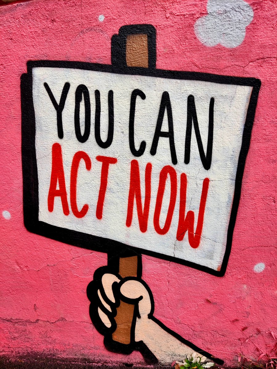 BanKillerRobots's tweet photo. Art ➡️ Action 

Austrian campaigners unveiled a mural in Vienna to call on states to #StopKillerRobots at this year's UNGA and #VoteAgainstTheMachine! 🇦🇹❌🤖

@krcaustria @roteskreuzat @AmnestyAustria https://t.co/7eSugwseJB