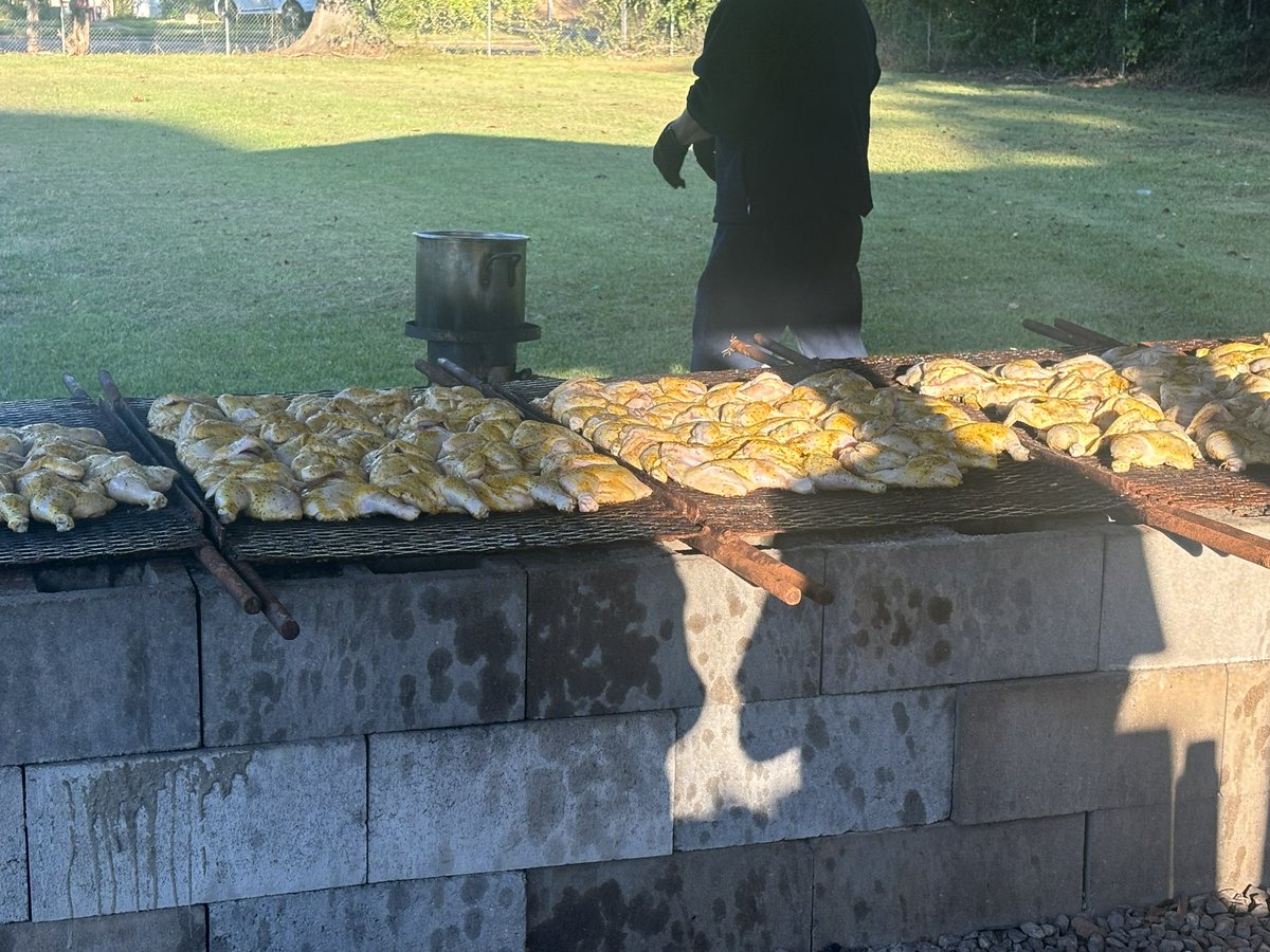 DannyPMurphy's tweet image. Cooking chicken for the youth of 1st Church of Canton to sell at the Canton Flea Market!