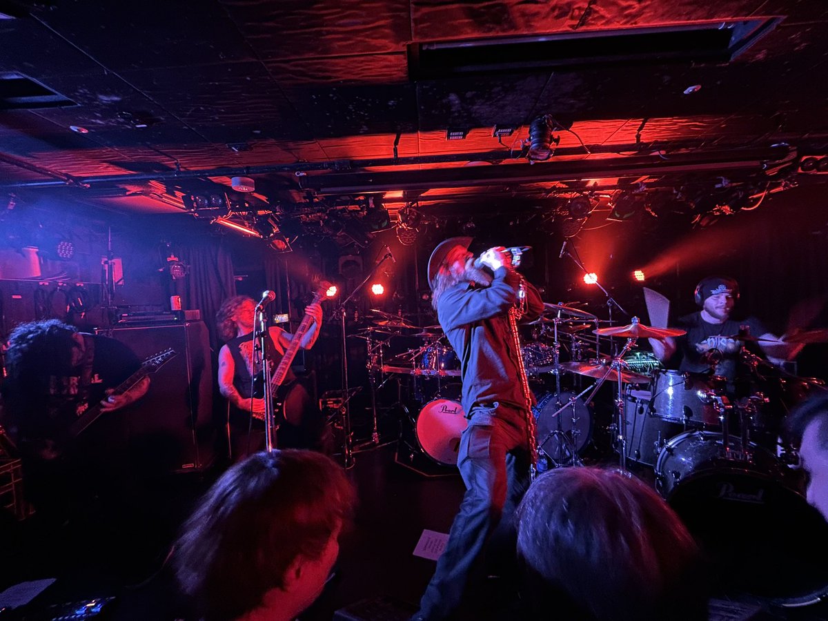 mamushi_fuzz's tweet photo. 4年越しのNile大阪です。
#GUTSLIT
#Half_Heard_Voices
#Imperial_Slave
#Nile https://t.co/c9q4xbEKMq