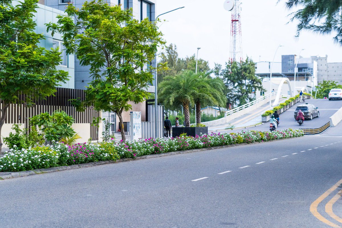 Hulhumale ithurah fehi kurumah magu gai maagas indhumah hingamundhaa masaikathuge kula fennan fashafi. Unmeedhakee maagas ithurukoh, hulhumale akee hiyfasey thanakah hedhun 😊