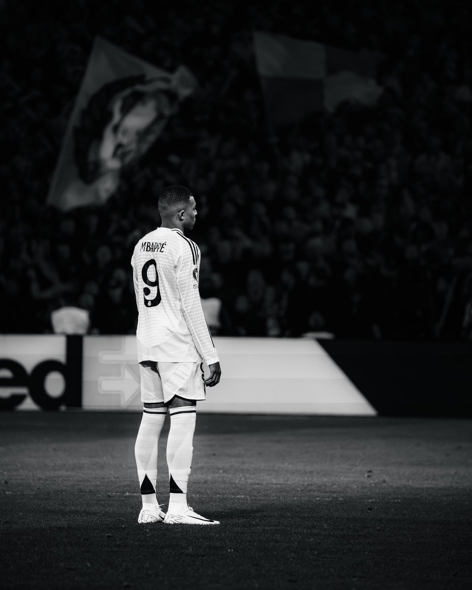 Que se manifieste todo el mundo que siga confiando en él 👇🏽