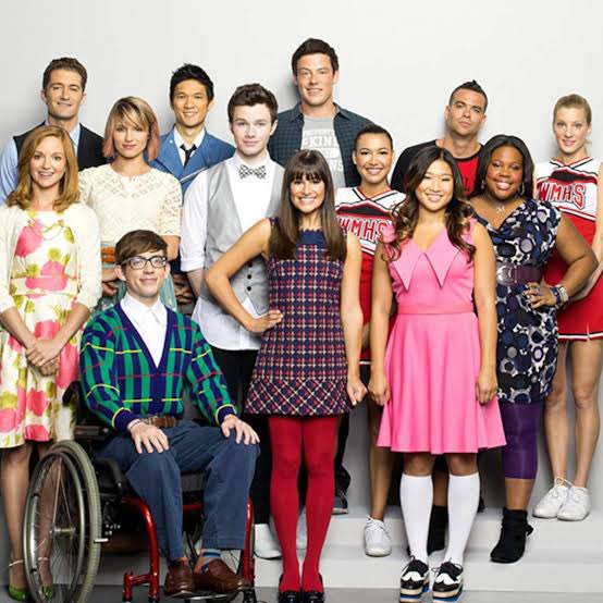 In da glee clerb, we all fam