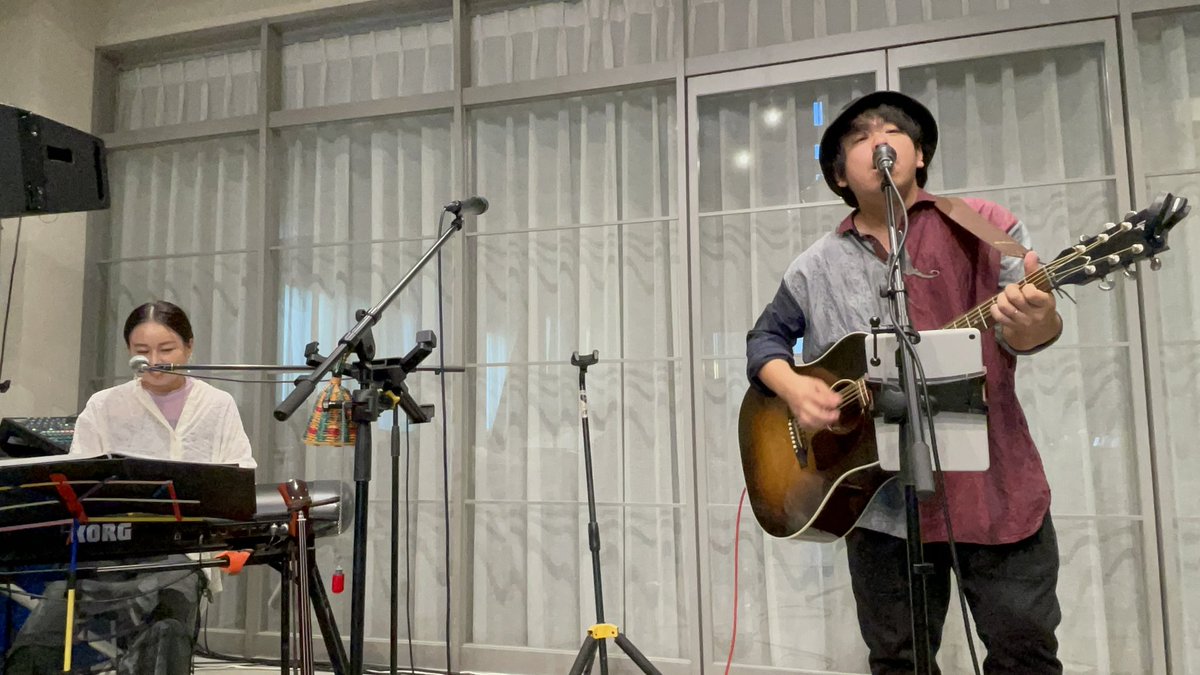 miyukirarin8511's tweet image. ୧⃛(๑⃙⃘•ω•๑⃙⃘)୨⃛ゎず

笑いあり ちょっぴり涙ありのライブでした

 #佐々木リョウ 
  #23市町Tour
 #三次 
 #ど平日の5時に集まった人達