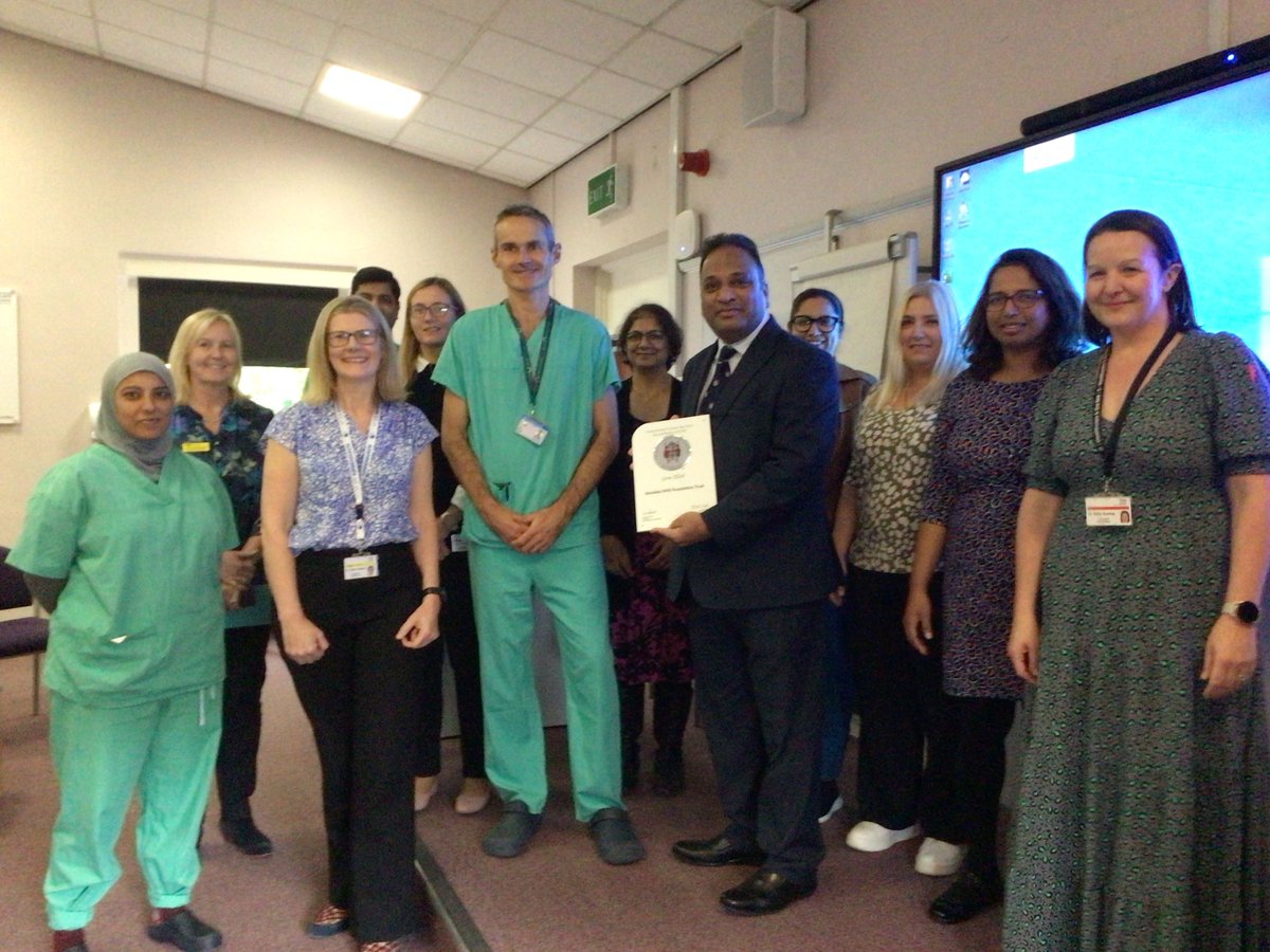 Congratulations to our amazing Anaesthetic team, on their Anaesthesia Clinical Services Accreditation (ACSA) from the Royal College of Anaesthesia (RCoA).  The plaque was presented today by Dr Sunil of the RCoA to the team in recognition of this fantastic achievement.