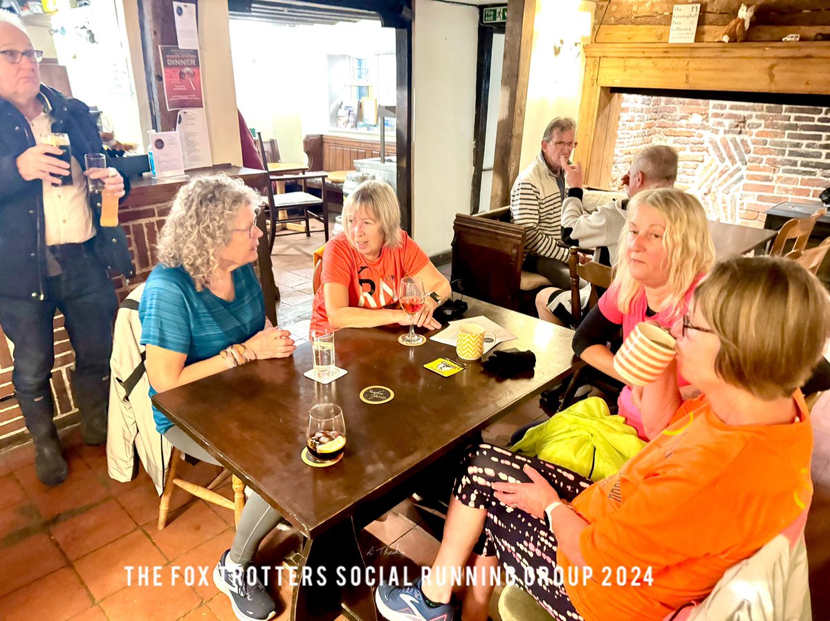 foxtrotters1066's tweet photo. Some photos from our group night we started in a lighter evening but as we finished the light had gone but no worries it was as all in to @FoxGarboldisham for a drink & chat #communitygroup #runners #walkers #drinkers #friends #family @UKRunChat @freeweeklytimed @QuitTheSitting https://t.co/fLlzi32LK4