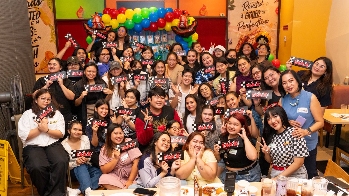 xandz34's tweet photo. Group Photo oh!!! #ForOne
Lets Go at Max Speed !!! 🚗
#1stOne #1stOne_MAX #MaxsTurbochargedParty #birthdayblast #MaxBirthdayBlast #cseEvent #Baemax #1stoneMaxCSE
📷 April 28 2024 @1stoneofc_max https://t.co/lVlsM9XEb5