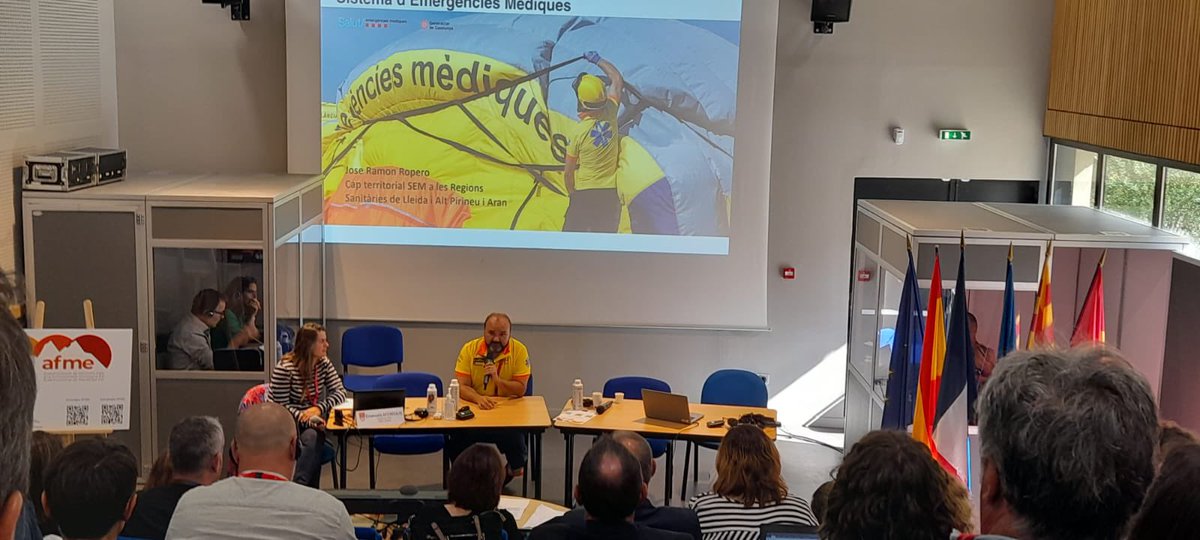 semgencat's tweet photo. El #SEM participa avui en la jornada sobre el llançament de la convocatòria de projectes de l’ #AFME (Àrea Funcional Muntanya Est). Convocatòria #POCTEFA amb fons europeus.
👉🏽 L’acte té lloc a Tarascon-sur-Ariège, França, i compta amb la participació de les Àrees d'Operacions i Planificació i Gestió Estratègica del Sistema d’Emergències Mèdiques.