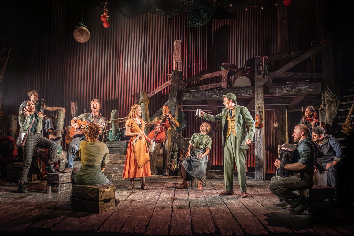 The Curious Case Of Benjamin Button tweet media