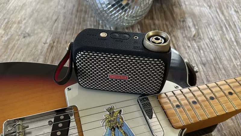 Mac4ever's tweet image. Cet excellent ampli guitare de voyage connecté est en promo (-16%) !
mac4ever.com/184651
 #Mac4Ever #Ampli #SparkGo