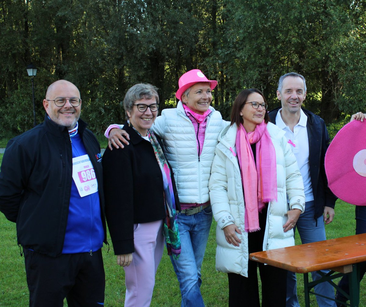CMCM_lu's tweet photo. Dat war de #Broschtkriibslaf 2024 🎀

Merci un @europadonna fir déi fantastesch Organisatioun an och e grousse Merci un all d'Participant'en fir dat super Engagement fir de Broschtkriibs!💪🩷 https://t.co/Pv1o0UhNxB