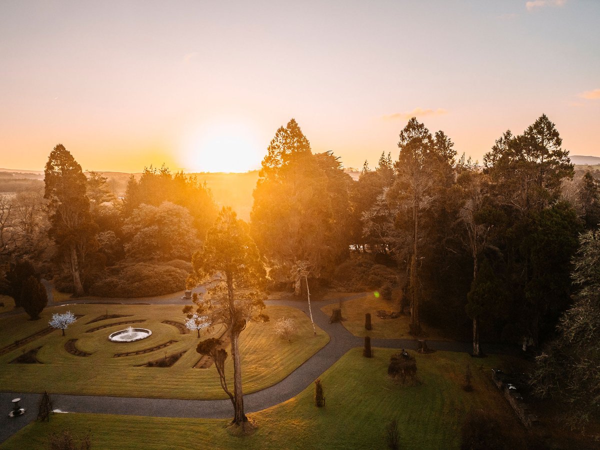 Explore the beauty of an Irish autumn with a stay at Markree Castle this October 🍂

To learn more about the October Midweek 2-Night Break package, visit: markreecastle.ie/offers/october…

📸 Wojciech Koza

#MarkreeCastle #WildAtlanticWay #Ireland #Autumn