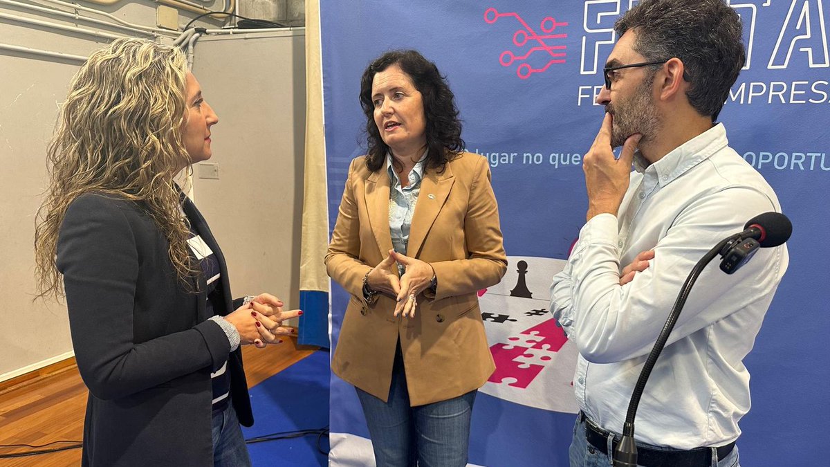 Campus Industrial (@ciferrol) on Twitter photo #FESTALENT2024 A vicerreitora do #CampusFerrol, Ana Ares, a delegada territorial da XG en #Ferrol, Martina Aneiros, e o director do Campus Industrial da UDC, Marcos Míguez, inauguraron este xoves a II Feira de Empresas e Talento FESTALENT <a href="/UDC_gal/">Universidade da Coruña</a> <a href="/Xunta/">Xunta de Galicia</a> #FESTALENT2024 A vicerreitora do #CampusFerrol, Ana Ares, a delegada territorial da XG en #Ferrol, Martina Aneiros, e o director do Campus Industrial da UDC, Marcos Míguez, inauguraron este xoves a II Feira de Empresas e Talento FESTALENT <a href="/UDC_gal/">Universidade da Coruña</a> <a href="/Xunta/">Xunta de Galicia</a>