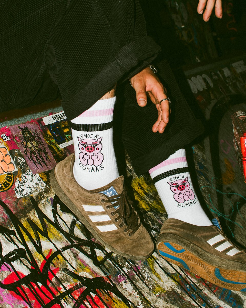 American Socks tweet media