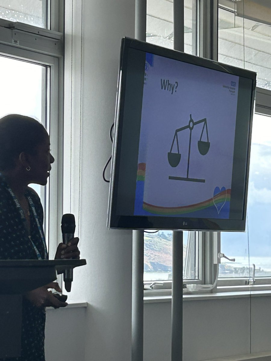 Anneka Mitchell tweet media