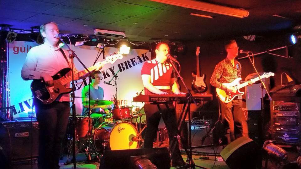 BrandyBar1's tweet image. We have a full weekend of live music and the best of local talent. Kai McAvoy on Friday at 7pm followed by Dirty Work on Saturday from 9pm. 2 fantastic live acts free on your doorstep.