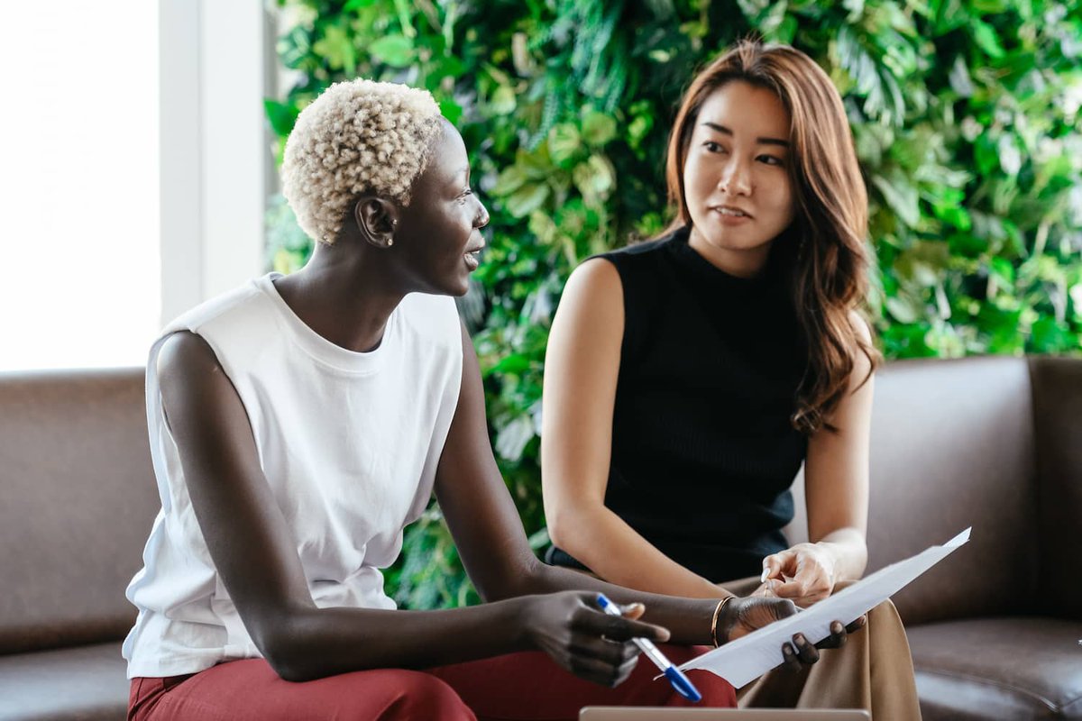 TRCGlobal's tweet photo. October 10th is World Mental Health Day. This article provides 5 suggestions on how to engage employees and facilitate positive mental health outcomes https://t.co/JdKvmf8KBF #HR #globalmobility#worldmentalhealthday @greatplacetowork https://t.co/P5h5XffkDa