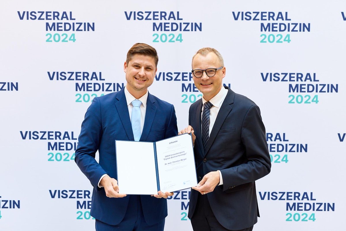 Tom Luedde (@tom_luedde) on Twitter photo Very proud of Christian Weigel who won the #dgvs teaching award for transforming teaching in Gastroenterology into the digital future. <a href="/HHU_de/">Heinrich-Heine-Universität Düsseldorf</a> <a href="/MedHHU/">HHU_Medizin</a> <a href="/DGVSJuGa/">Arbeitsgemeinschaft Junge Gastroenterologie (JuGa)</a> <a href="/asta_hhu/">AStA der HHU</a> Very proud of Christian Weigel who won the #dgvs teaching award for transforming teaching in Gastroenterology into the digital future. <a href="/HHU_de/">Heinrich-Heine-Universität Düsseldorf</a> <a href="/MedHHU/">HHU_Medizin</a> <a href="/DGVSJuGa/">Arbeitsgemeinschaft Junge Gastroenterologie (JuGa)</a> <a href="/asta_hhu/">AStA der HHU</a>