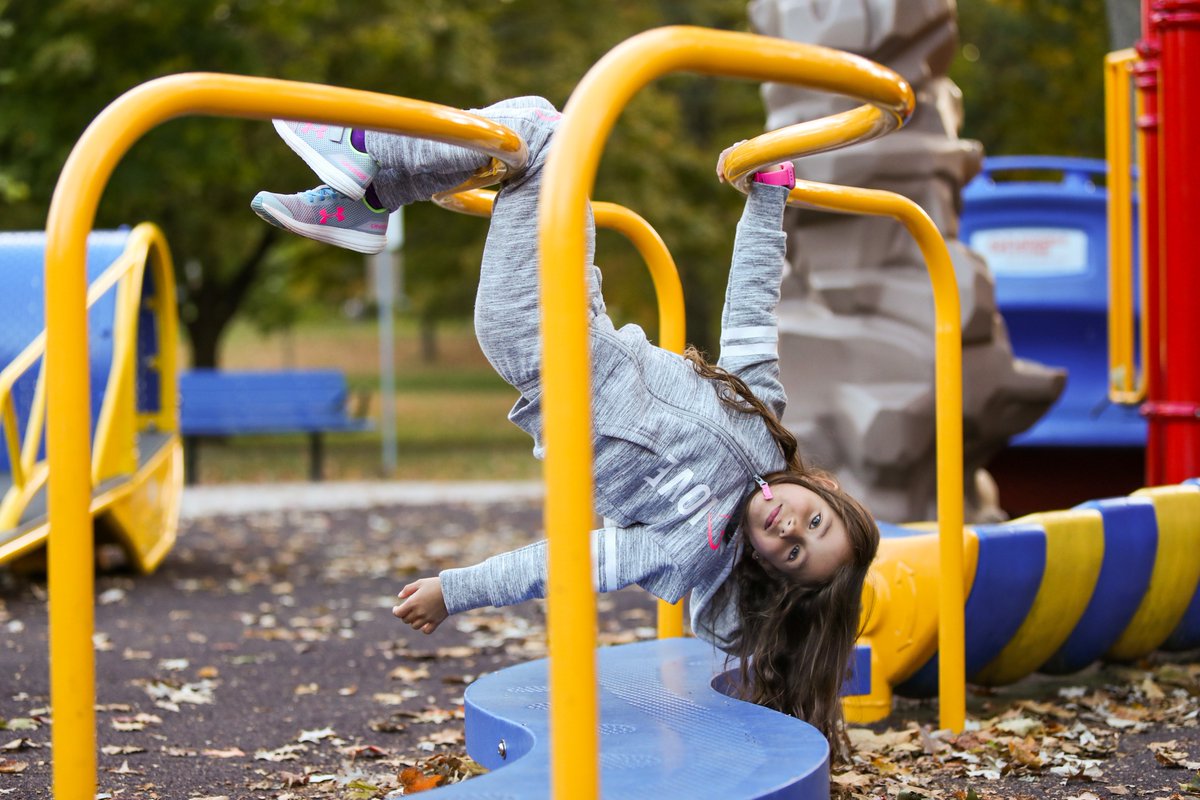 CityofLdnOnt's tweet image. More than 20 new park improvement projects across the city are being supported as part of the new Neighbourhood Parks Improvement Fund.

Enhancements include new pickleball courts, upgraded play equipment, and cricket batting cages. 

Learn more: getinvolved.london.ca/neighbourhoodp…

#LdnOnt