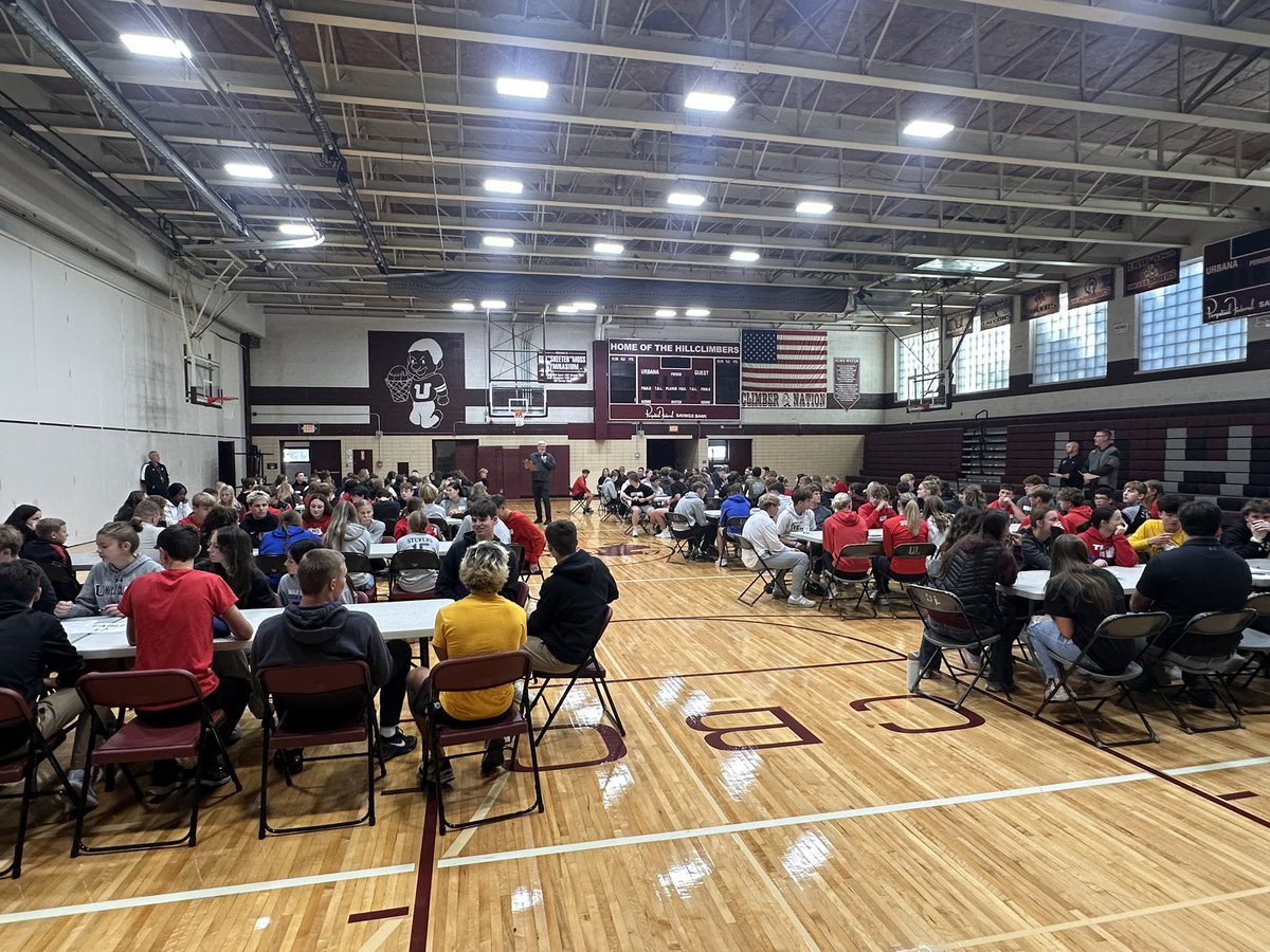 CBC_Sports's tweet photo. CBC Leadership Conference is underway at Urbana . 16 student-athletes from each school are coming together to develop sportsmanship and leadership skills. https://t.co/3y2TlV5RC7