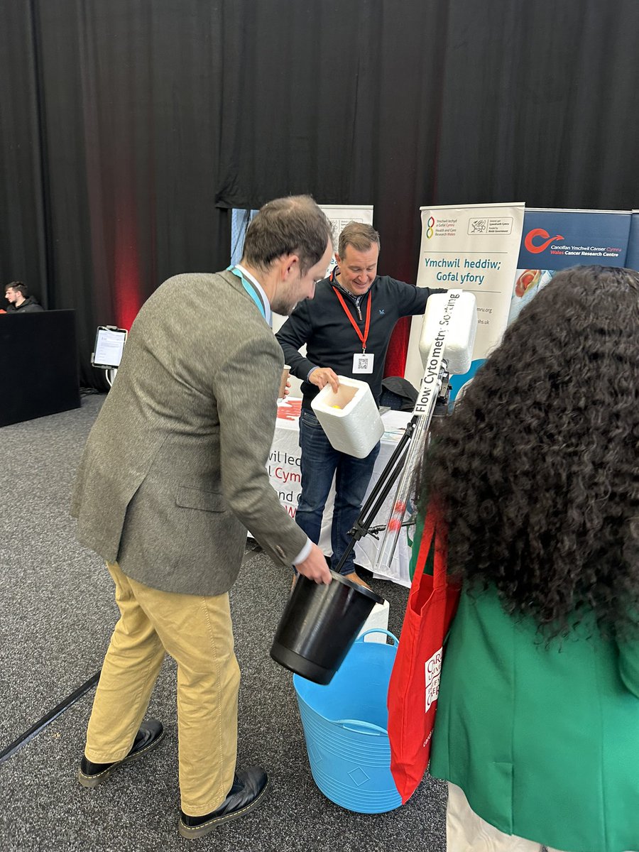 Wales Cancer Research Centre tweet media