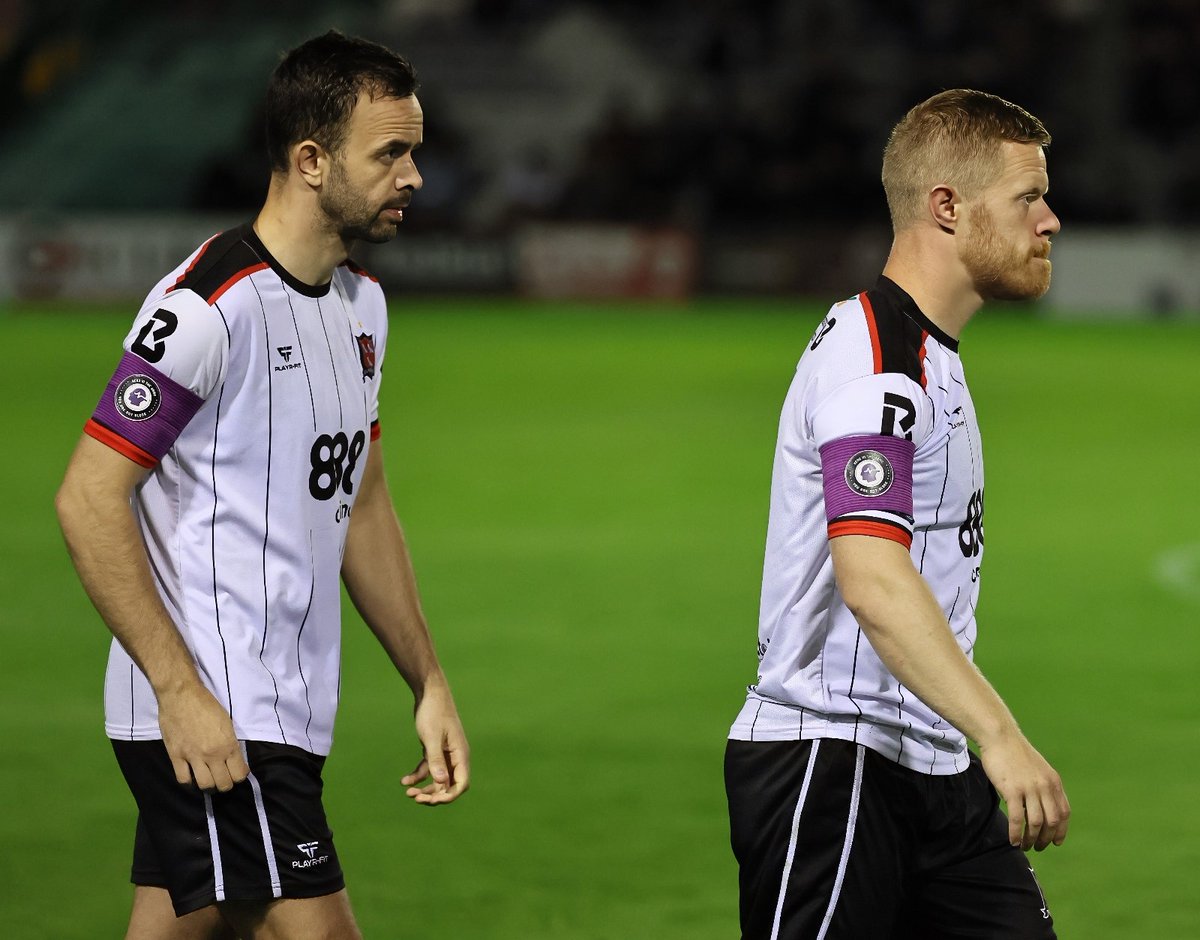 Dundalk FC (@dundalkfc) on Twitter photo Today is #WorldMentalHealthDay.
Dundalk FC proudly support <a href="/HeadInTheGameIE/">Head In The Game</a> & @SeeChangeIRL.
Talking saves lives. Whether it's checking in with a friend, family member or colleague, your voice can be someone's lifeline.
<a href="/samaritans/">Samaritans</a> | #YouAreNotAlone | #WorldMentalHealthDay Today is #WorldMentalHealthDay.
Dundalk FC proudly support <a href="/HeadInTheGameIE/">Head In The Game</a> & @SeeChangeIRL.
Talking saves lives. Whether it's checking in with a friend, family member or colleague, your voice can be someone's lifeline.
<a href="/samaritans/">Samaritans</a> | #YouAreNotAlone | #WorldMentalHealthDay