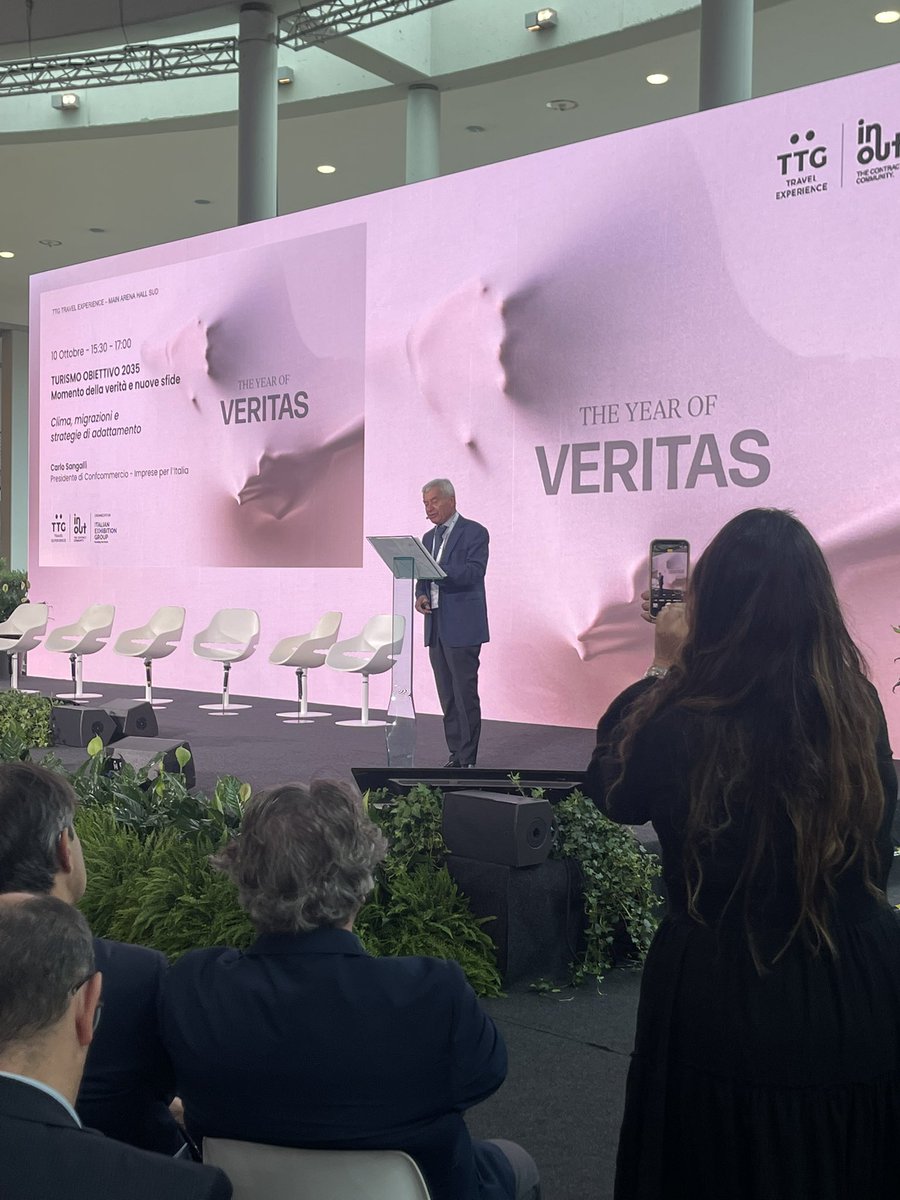 Carlo Sangalli <a href="/Confcommercio/">Confcommercio</a>: nell’era della società fragile il turismo in Italia ha realizzato un piccolo miracolo economico. Nel 2023 saldo netto di 26 miliardi.

#Turismo
#TTGRimini