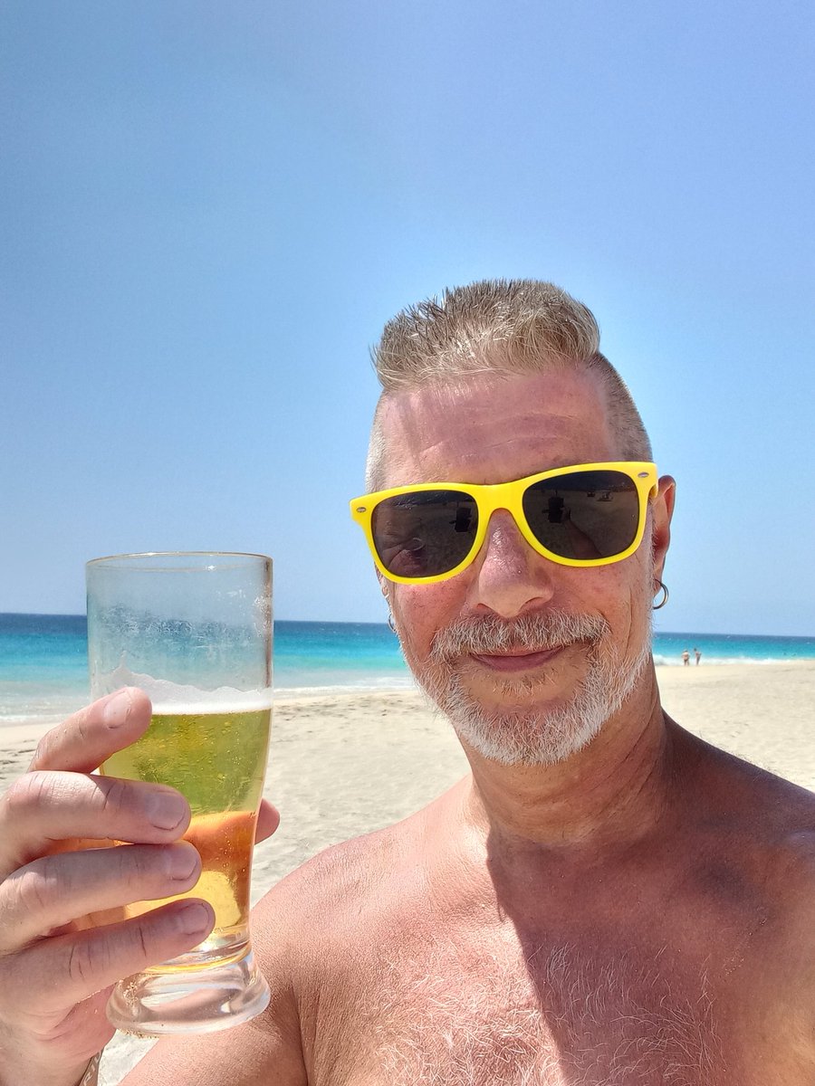 Yidley1966's tweet photo. Happy Thursday #capeverde #riupalace https://t.co/BCwYMd6rhk