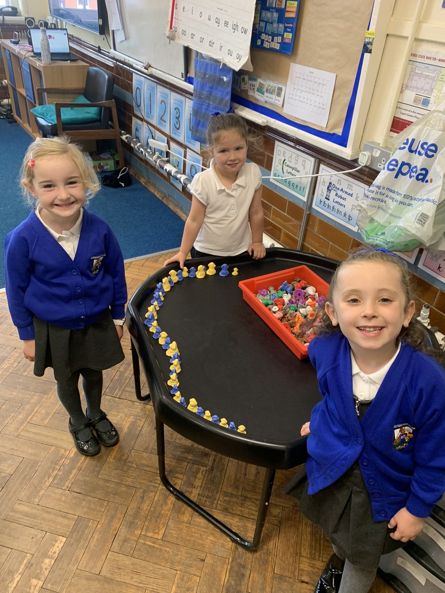 Rhws Primary School tweet media