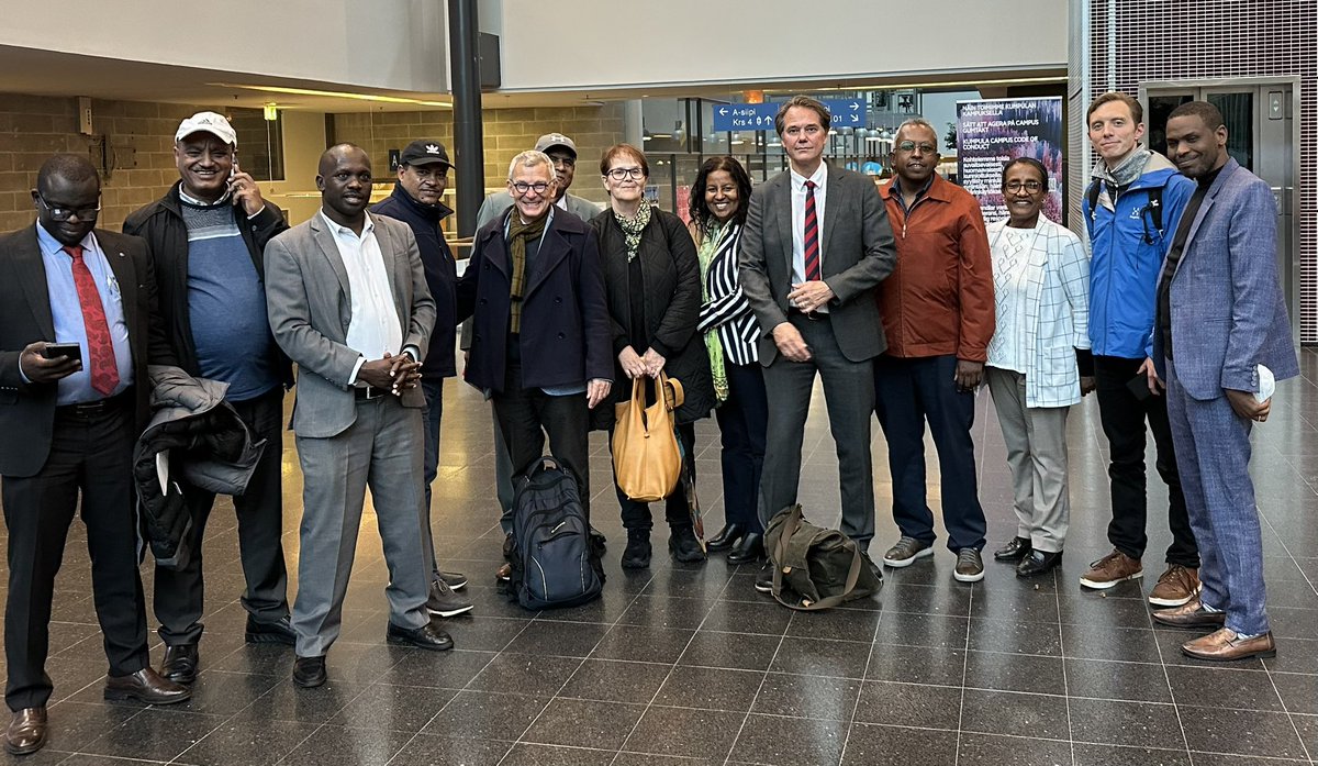 Petri Pellikka 🇫🇮 (@petripellikka) on Twitter photo Hosting an Ethiopian delegation from ministry of agriculture & #Niras who are running #REILA funded by <a href="/Ulkoministerio/">MFA Finland 🇫🇮</a> in Ethiopia. Glad to tell about our research within #TaitaResearchStation <a href="/helsinkiuni/">University of Helsinki</a> in Kenya and <a href="/Project_ESSA/">ESSA Project</a> funded by <a href="/EU_Partnerships/">EU International Partnerships 🇪🇺</a>. Hosting an Ethiopian delegation from ministry of agriculture & #Niras who are running #REILA funded by <a href="/Ulkoministerio/">MFA Finland 🇫🇮</a> in Ethiopia. Glad to tell about our research within #TaitaResearchStation <a href="/helsinkiuni/">University of Helsinki</a> in Kenya and <a href="/Project_ESSA/">ESSA Project</a> funded by <a href="/EU_Partnerships/">EU International Partnerships 🇪🇺</a>.