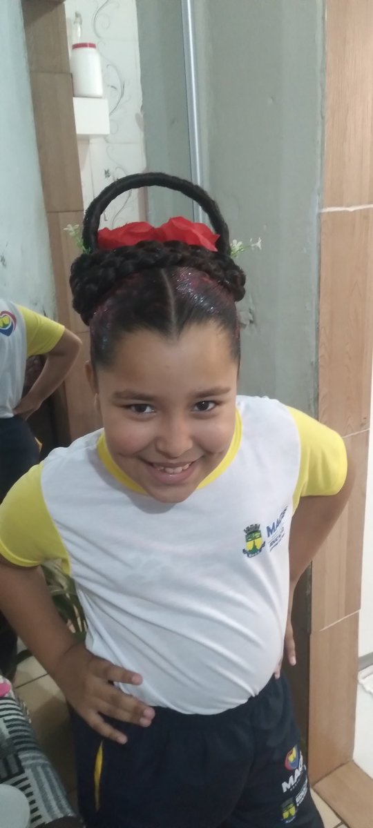 Dia do cabelo maluco na escola ❤️