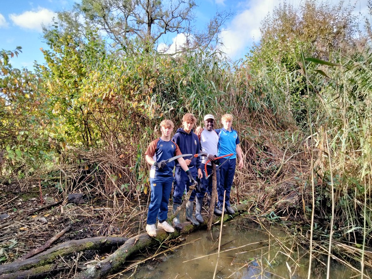 Sedbergh STEM (@sedbergh_stem) on Twitter photo Thursday <a href="/SedberghConser1/">Sedbergh_Conservation</a> group have made a natural bridge crossing to access a remote corner of Bruce Loch nature reserve Thursday <a href="/SedberghConser1/">Sedbergh_Conservation</a> group have made a natural bridge crossing to access a remote corner of Bruce Loch nature reserve