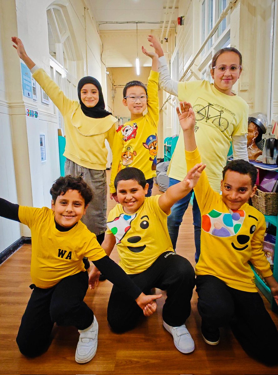 MrRandTindal's tweet photo. 🌟 Celebrating #WorldMentalHealthDay at Ark Tindal! 🌟 Our amazing students are wearing yellow to show their support and raise awareness for mental health. Thanks to everyone who donated 💛 #MentalHealthMatters #SupportEachOther @arktindal https://t.co/sDVswIbwZ6
