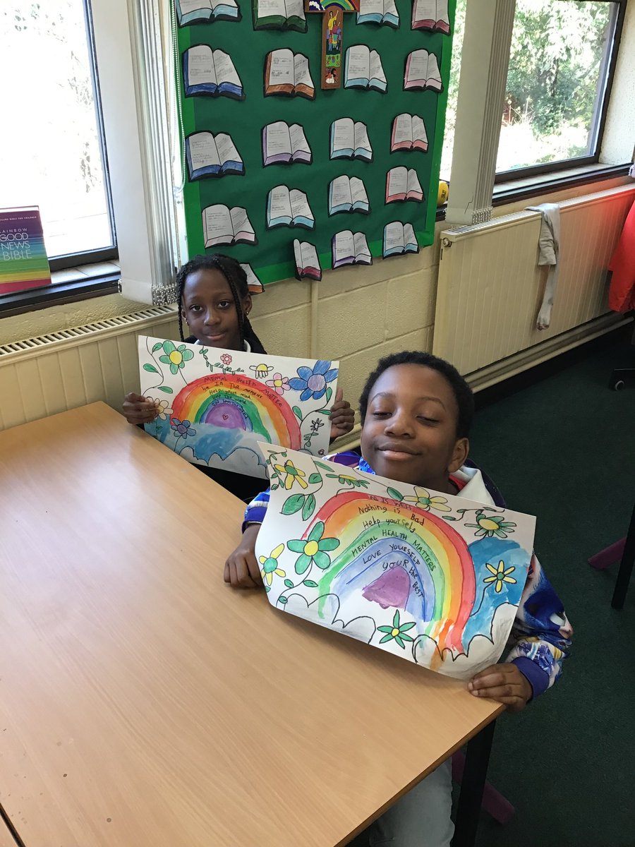 Our Year 3 students demonstrated their creativity today for Mental Health Day! 🌈 Their artwork beautifully expresses thoughts and feelings, highlighting the importance of self-expression for wellbeing. 🤩 Swipe to see their fantastic pieces! 🖼️✨