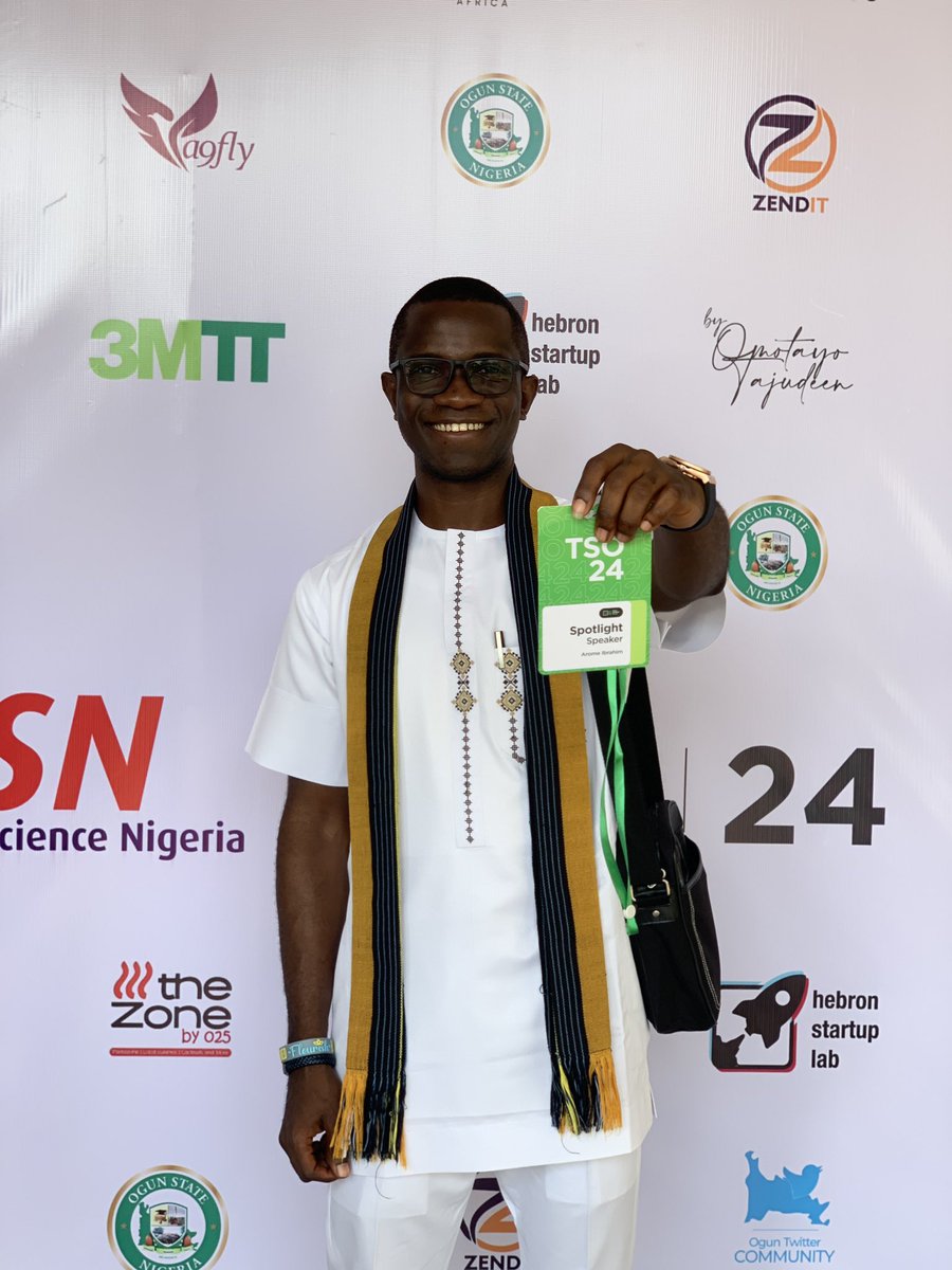 aromeibrahim_'s tweet photo. Spotlight at @TechSummitOgun 🎉🌍

#TSO #techsummitogun #africa https://t.co/Xv5JU1NEl5