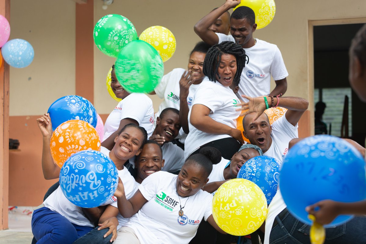 The theme for #WorldMentalHealthDay this year is prioritizing #mentalhealth in the #workplace. So St. Boniface Hospital will hold a presentation on the topic for staff—followed by an afternoon of games, art, karaoke &amp; more. ⚽🎨🎤

(Photo from December 2019.)