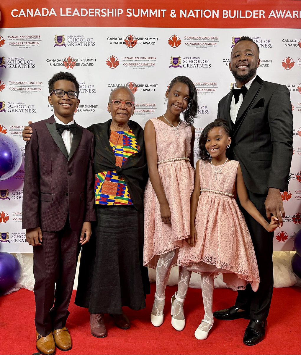 Nicholas Marcus Thompson tweet media