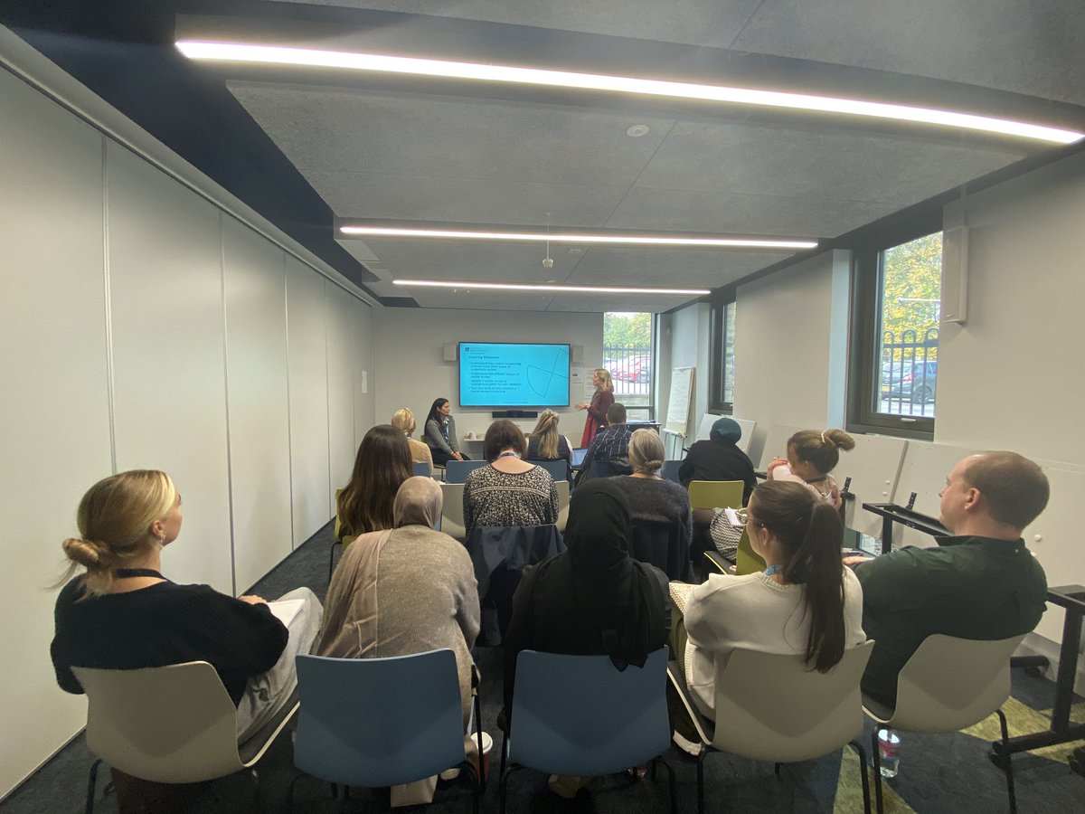 NIHR Yorkshire and Humber PSRC (@yhpsrc) on Twitter photo Researcher training session on Realist Reviews taking place <a href="/wolfsoncahr/">The Wolfson Centre for Applied Health Research</a> today with <a href="/HCIforHealthIT/">Prof Rebecca Randell</a> and Dr Natasha Alvarado from the <a href="/UniofBradford/">University of Bradford</a> Researcher training session on Realist Reviews taking place <a href="/wolfsoncahr/">The Wolfson Centre for Applied Health Research</a> today with <a href="/HCIforHealthIT/">Prof Rebecca Randell</a> and Dr Natasha Alvarado from the <a href="/UniofBradford/">University of Bradford</a>