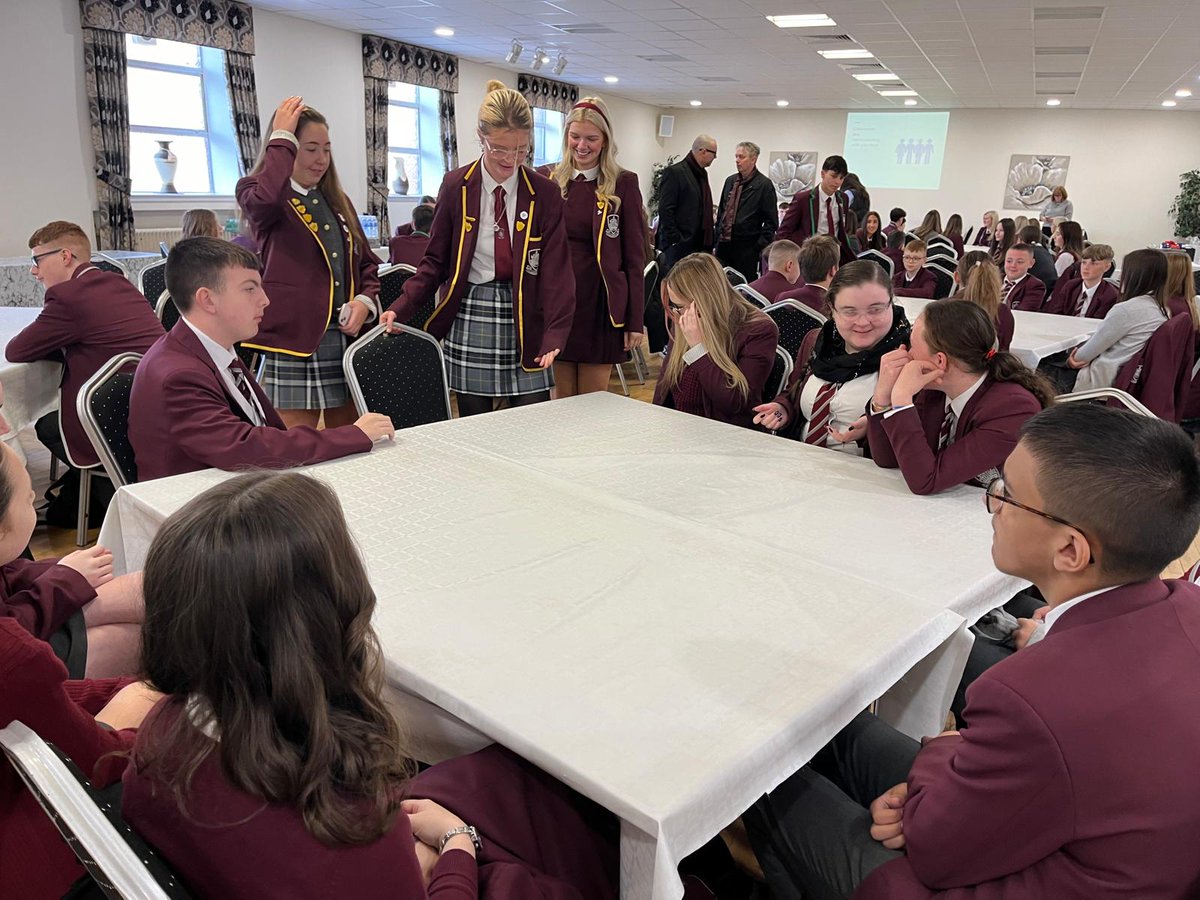 St Margaret's High School Melrose House tweet media