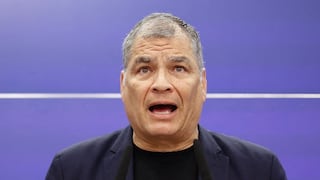 #Urgente ¡RAFAEL CORREA DEBERÁ RENDIR VERSIÓN POR TRAICIÓN A LA PATRIA!

“Rafael Correa ya ha sido convocado para rendir su versión libre y voluntaria”, manifestó la ministra de Trabajo, Ivonne Núñez, además señaló que el exmandatario ya se encuentra en calidad de sujeto