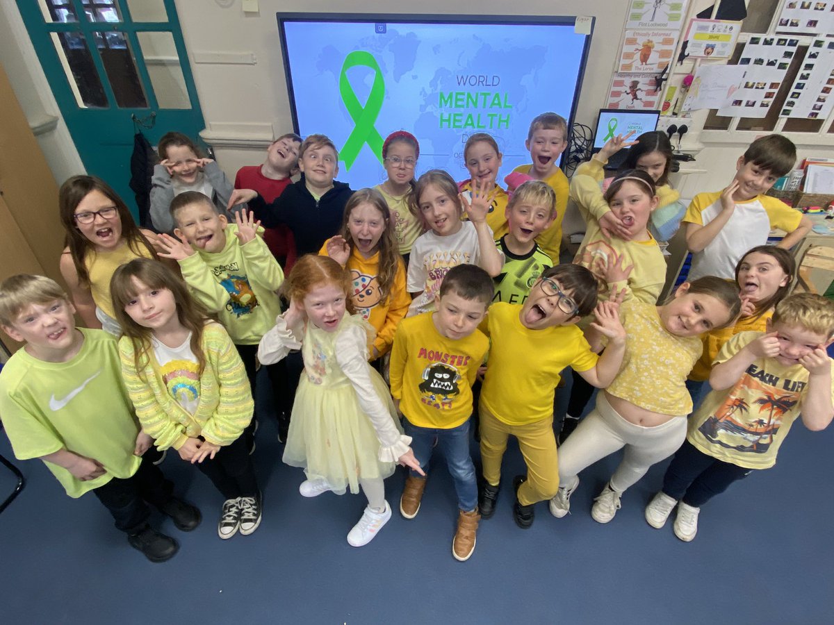 Dosbarth Glas (@ldavies_chl) on Twitter photo We’ve enjoyed learning how to keep our bodies and minds healthy today. <a href="/YoungMindsUK/">YoungMinds</a> #HelloYellow <a href="/EAS_Equity/">EAS Health, Wellbeing & Equity</a> #WorldMentalHealthDay2024 We’ve enjoyed learning how to keep our bodies and minds healthy today. <a href="/YoungMindsUK/">YoungMinds</a> #HelloYellow <a href="/EAS_Equity/">EAS Health, Wellbeing & Equity</a> #WorldMentalHealthDay2024
