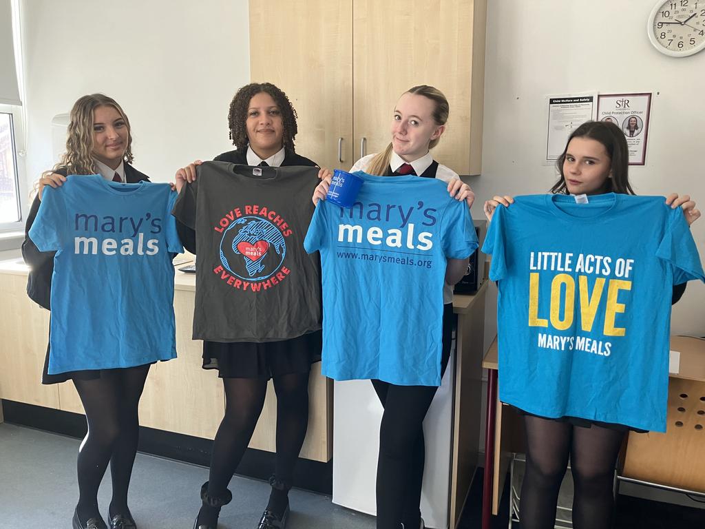 Mr Strain tweet media