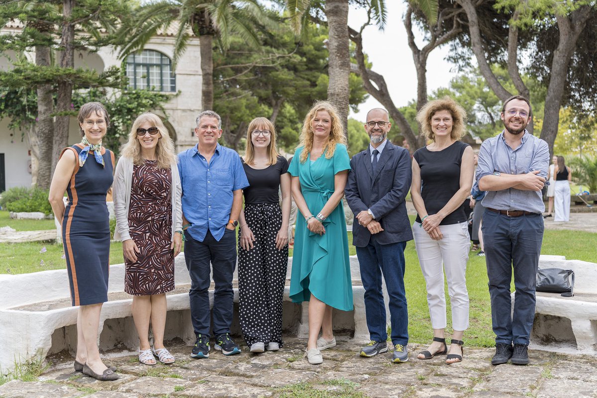 Escola de Salut Pública de Menorca (@escoladesalut) on Twitter photo Durante la #emsp24, <a href="/danimillor/">Daniel Millor Vela</a>, arquitecto social y Premio Princesa de Girona Social 2024, formó parte del Comité Científico Externo de @preventncd.
Hablamos con él sobre la relación entre #saludpublica y #arquitectura. Entrevista completa 👉🏻 evsp2024.cime.es/Contingut.aspx… Durante la #emsp24, <a href="/danimillor/">Daniel Millor Vela</a>, arquitecto social y Premio Princesa de Girona Social 2024, formó parte del Comité Científico Externo de @preventncd.
Hablamos con él sobre la relación entre #saludpublica y #arquitectura. Entrevista completa 👉🏻 evsp2024.cime.es/Contingut.aspx…