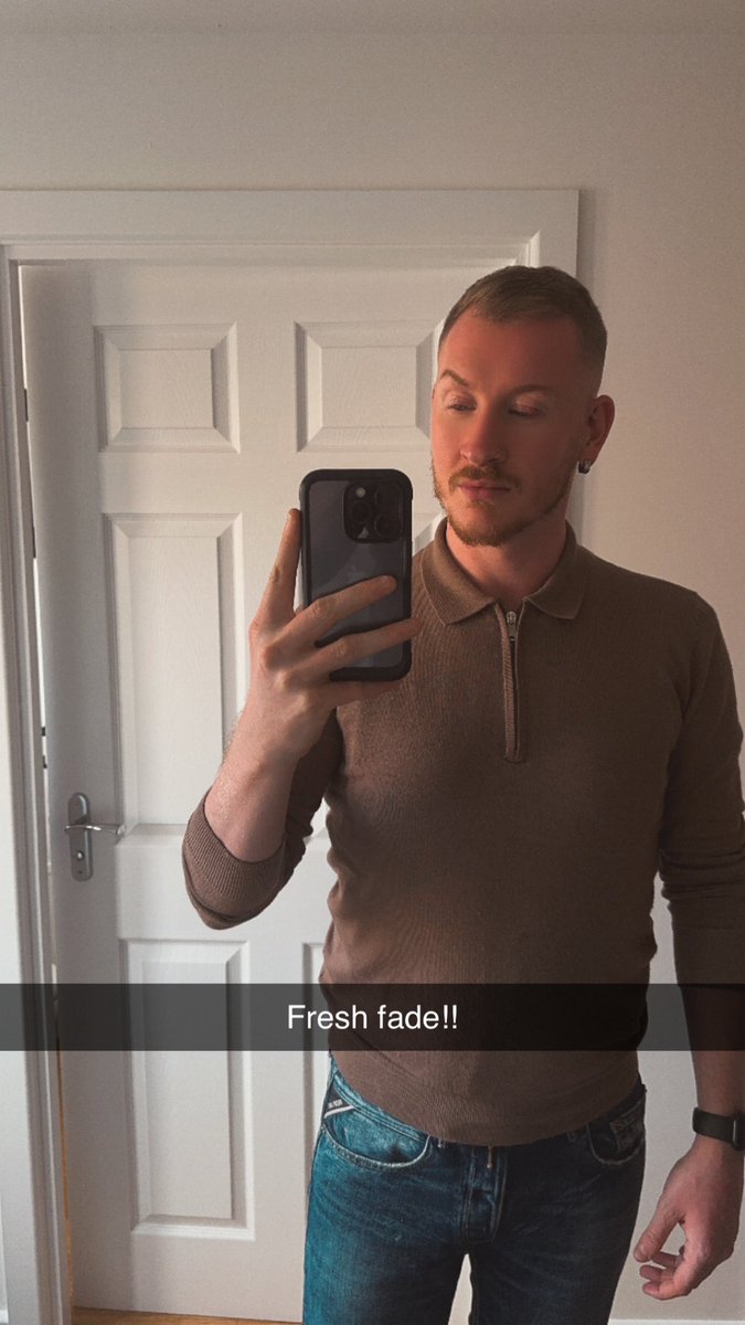 Derek_1990's tweet image. Fresh fade #gay #freshfade